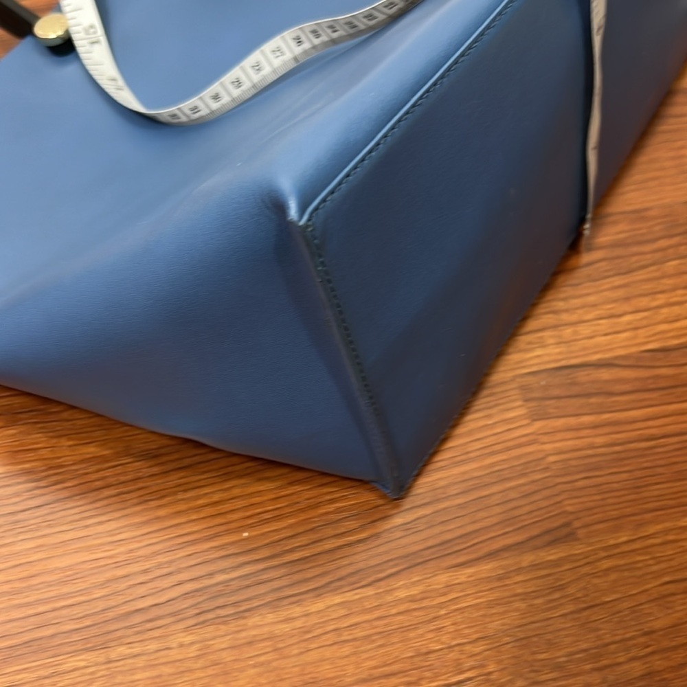 Furla Eden Tote Blue Leather with Interior Clutch Chameleon Print - Picture 13 of 16